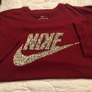 Nike t-shirt